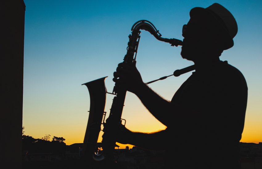 r&B backing tracks online