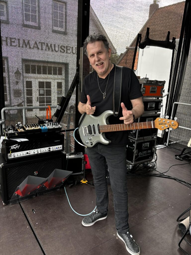 Guido Bungenstock https://www.guidorist.com/